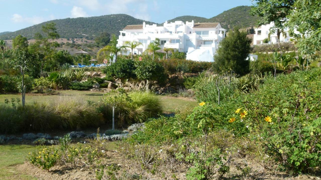 Апартаменты Alcazaba Lagoon Estepona Golf Экстерьер фото